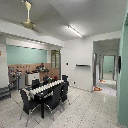 Blissful Breeze 4 Rooms & Netflix By Ezyroom Melaka Ayer Keroh Kültér fotó