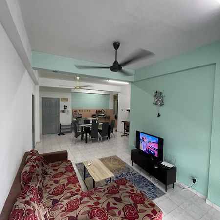 Blissful Breeze 4 Rooms & Netflix By Ezyroom Melaka Ayer Keroh Kültér fotó