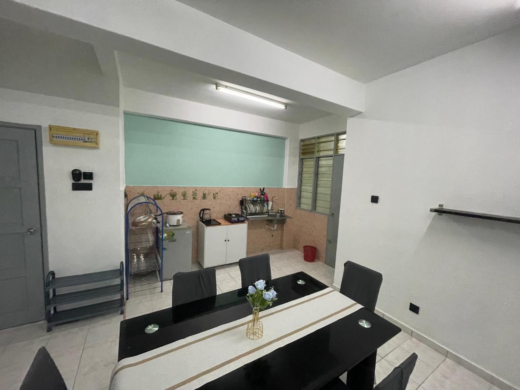 Blissful Breeze 4 Rooms & Netflix By Ezyroom Melaka Ayer Keroh Kültér fotó