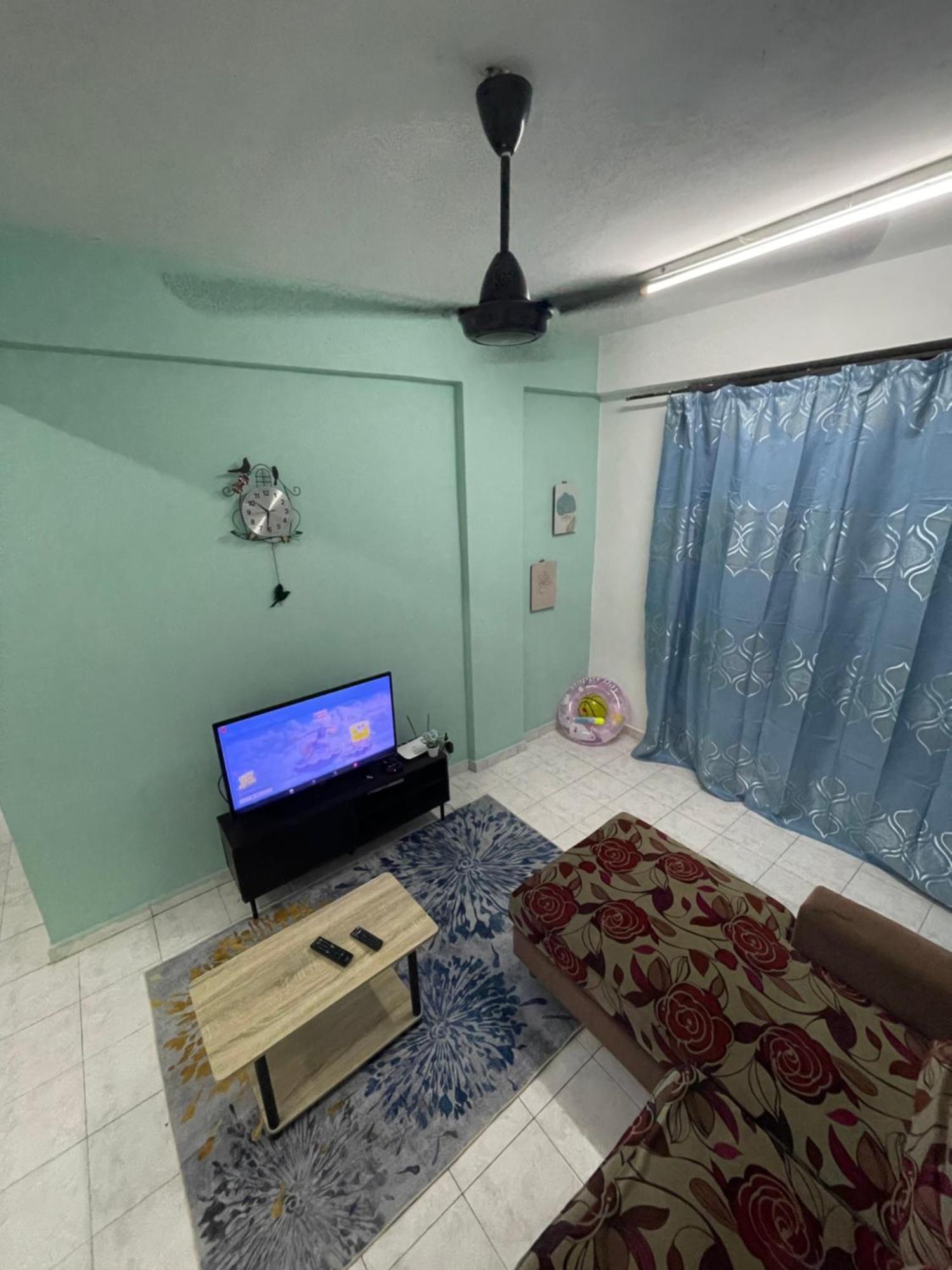 Blissful Breeze 4 Rooms & Netflix By Ezyroom Melaka Ayer Keroh Kültér fotó