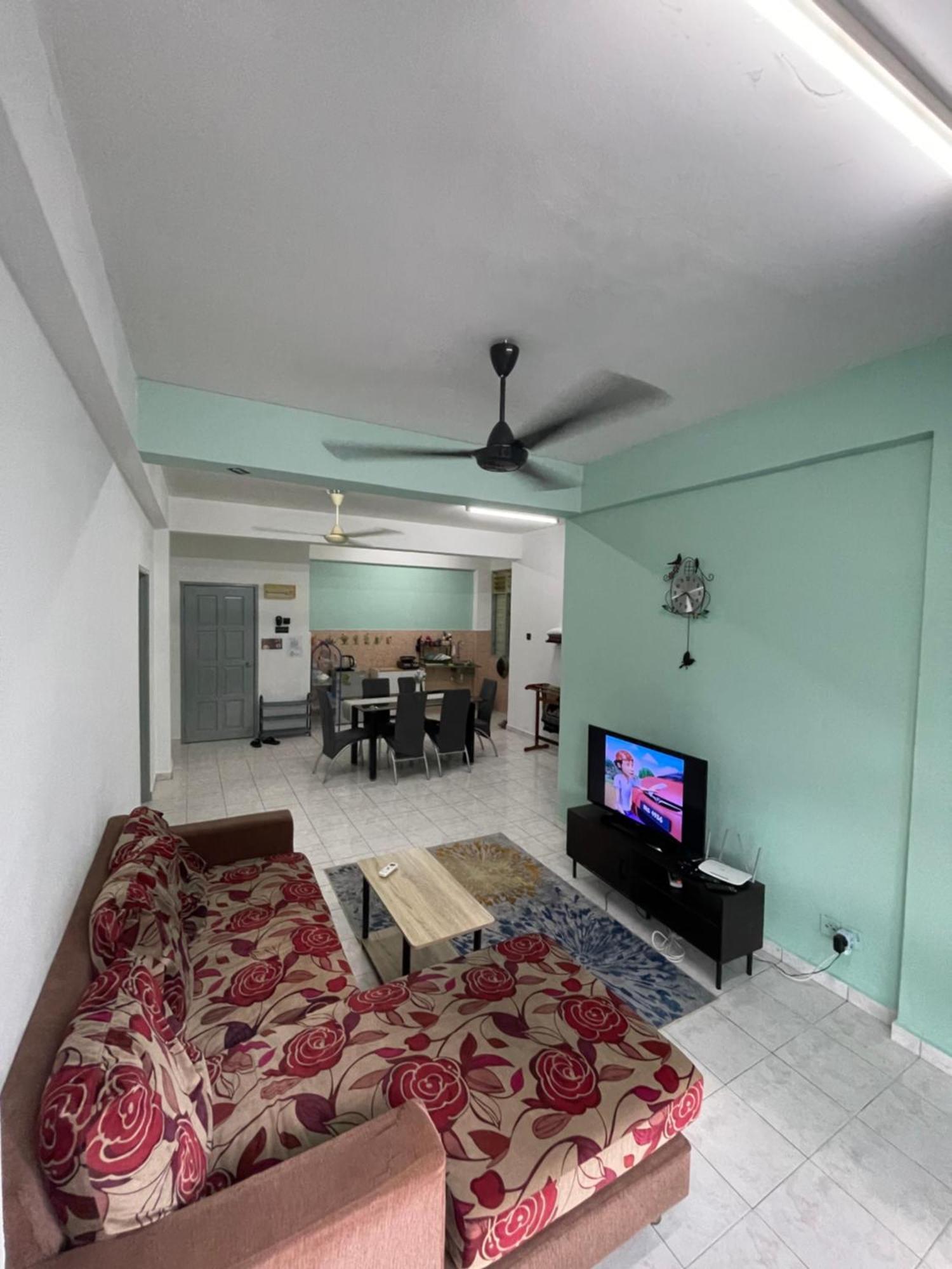 Blissful Breeze 4 Rooms & Netflix By Ezyroom Melaka Ayer Keroh Kültér fotó